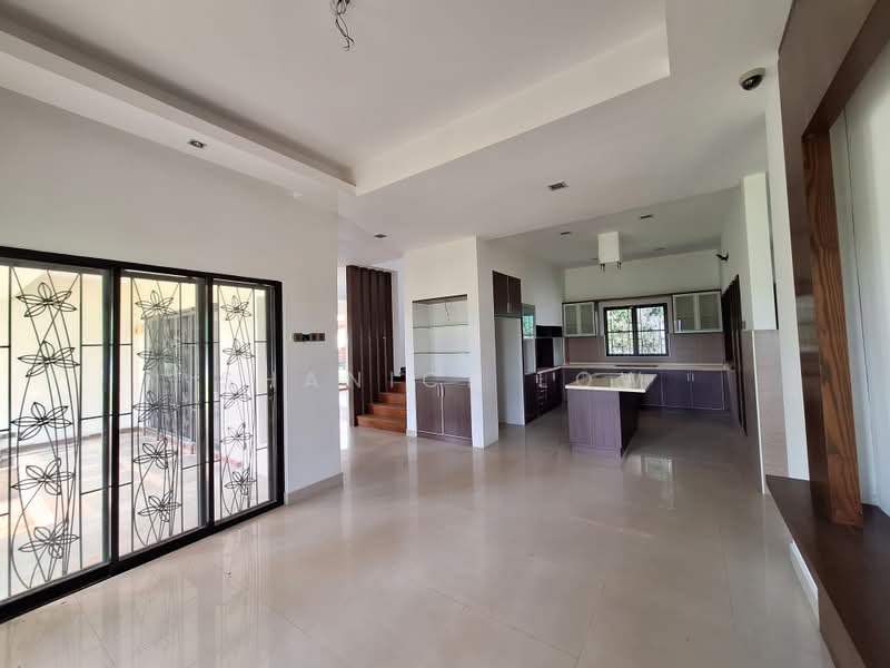 Rumah Banglo untuk Dijual di Bandar Puteri Puchong (Puchong) - Shanice Low - Kitchen - PropertyGuru.com.my