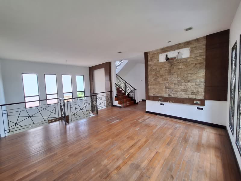 Rumah Banglo untuk Dijual di Bandar Puteri Puchong (Puchong) - Shanice Low - Living Room - PropertyGuru.com.my
