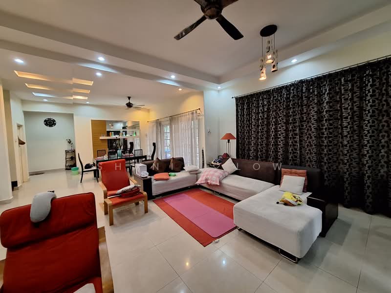 Semi-Detached House for Sale in Bandar Puteri Puchong (Puchong) - Shanice Low - Living Room - PropertyGuru.com.my