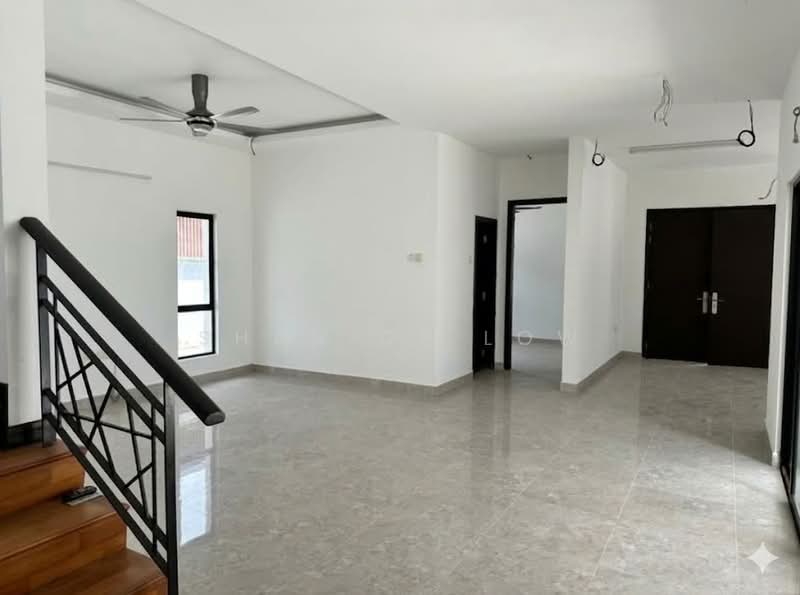 Rumah Banglo untuk Dijual di Bandar Puteri Puchong (Puchong) - Shanice Low - Living Room - PropertyGuru.com.my