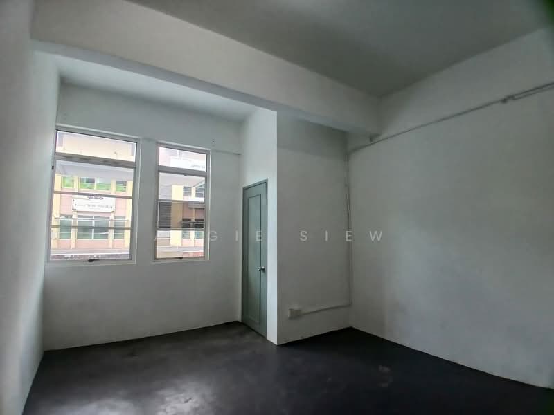 Shop / Office for Sale in Dataran Glomac (Petaling Jaya) - Angie Siew - PropertyGuru.com.my