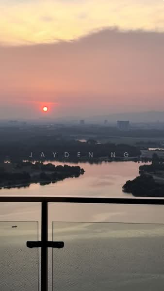 Kondominium untuk Dijual di Royal Strand @ Country Garden Danga Bay - Jayden Ng - View - PropertyGuru.com.my