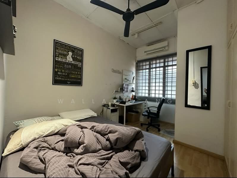 2-storey Terraced House for Sale in Taman Perling (Perling) - Wallace Ang - Bedroom - PropertyGuru.com.my