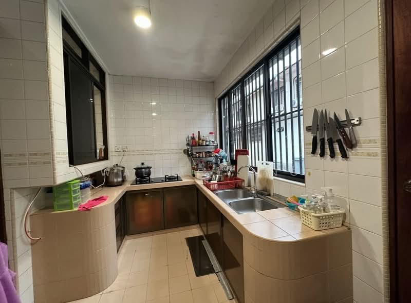 2-storey Terraced House for Sale in Taman Perling (Perling) - Wallace Ang - Kitchen - PropertyGuru.com.my