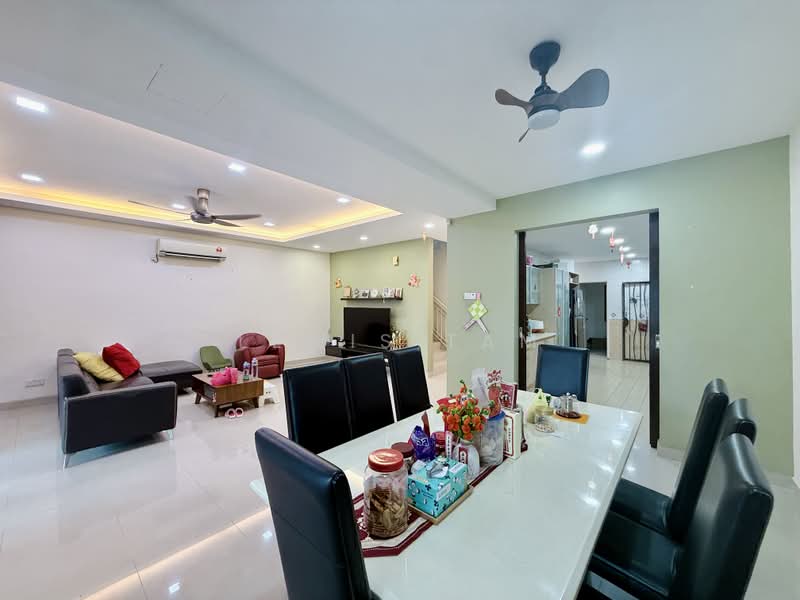 Townhouse for Sale in Taman Lagenda Mas (Cheras) - Lewis Tam - PropertyGuru.com.my