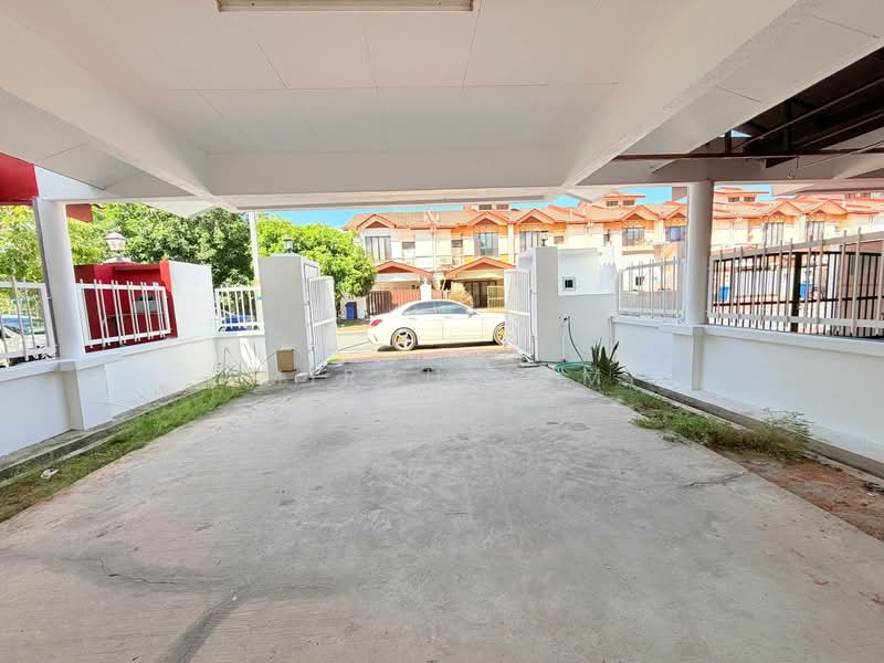 Rumah Teres untuk Dijual di Taman TTDI Jaya (Shah Alam) - Amirah Azmi - PropertyGuru.com.my