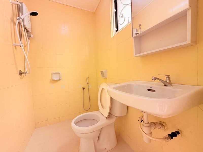 Rumah Teres untuk Dijual di Taman TTDI Jaya (Shah Alam) - Amirah Azmi - PropertyGuru.com.my