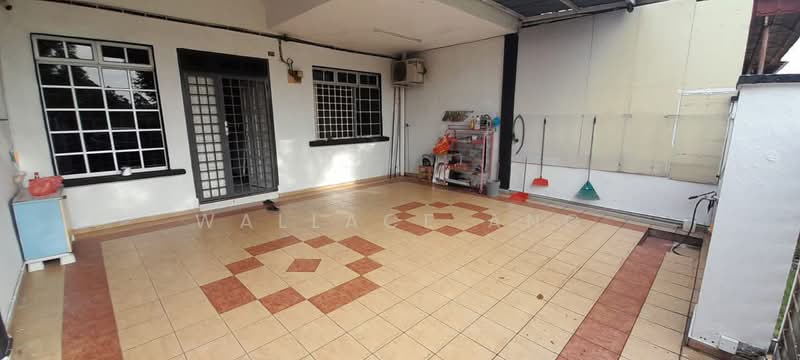 Rumah Teres 1-Tingkat untuk Dijual di Taman Desa (Kulai) - Wallace Ang - Exterior - PropertyGuru.com.my