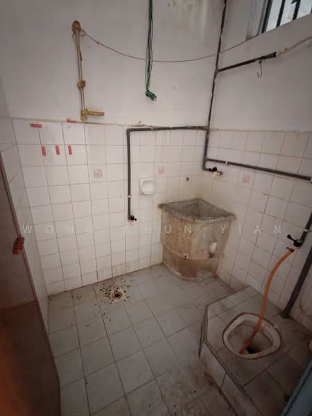 Rumah Teres 2-Tingkat untuk Disewa di Taman Seruling (Sungai Petani) - Wong Chun Yian - Bathroom - PropertyGuru.com.my