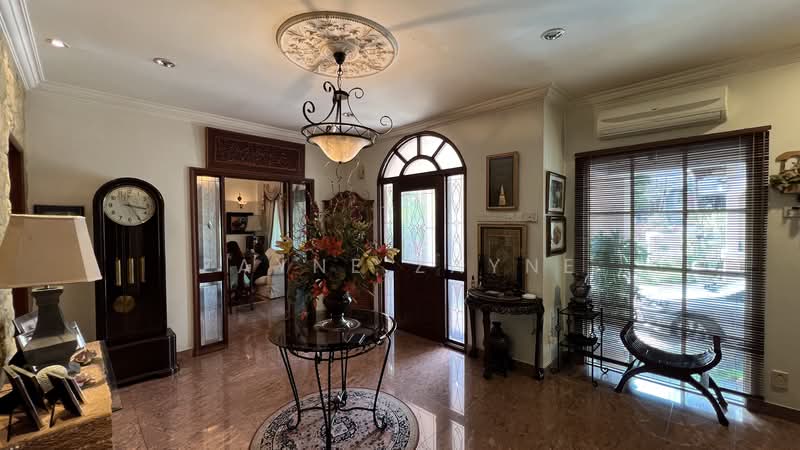 Rumah Banglo untuk Dijual di Damansara Heights (Kuala Lumpur) - Zayne Zayne - Entrance - PropertyGuru.com.my
