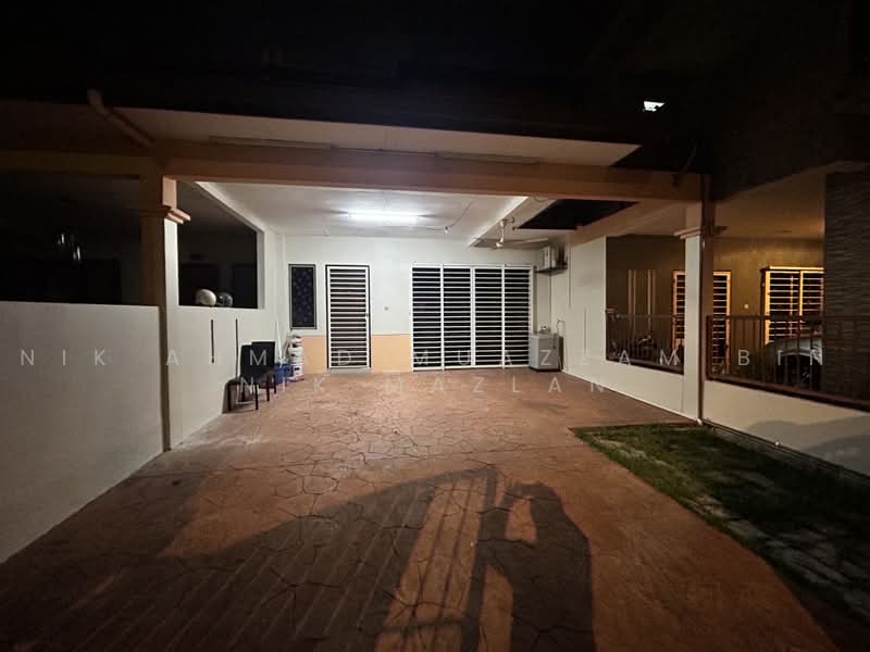 2-storey Terraced House for Rent in Seksyen 7 (Shah Alam) - Nik Ahmad Muazzam Bin Nik Mazlan - Exterior - PropertyGuru.com.my