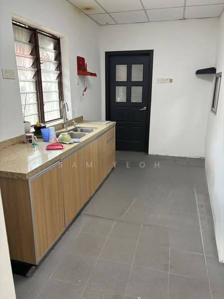 2-storey Terraced House for Sale in Jelutong (Penang) - Sam Yeoh - Kitchen - PropertyGuru.com.my