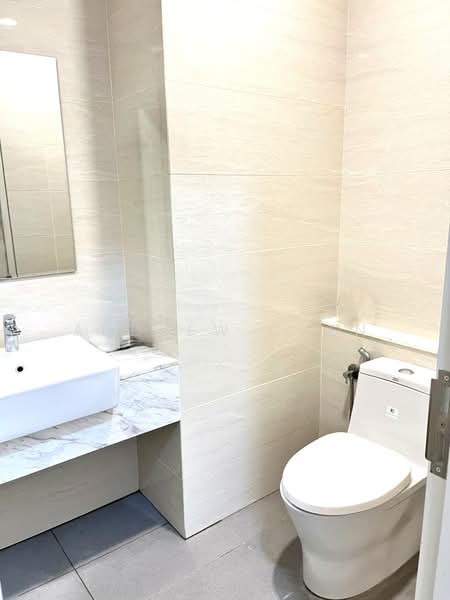 Servis Apartment untuk Disewa di Tropicana Gardens - Andrew Chen - Bathroom - PropertyGuru.com.my