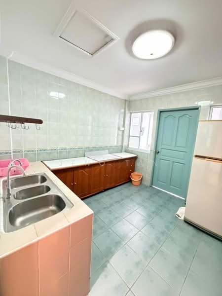 Condominium for Rent at The Park Residence, Kuching - Jeno Tan - Kitchen - PropertyGuru.com.my