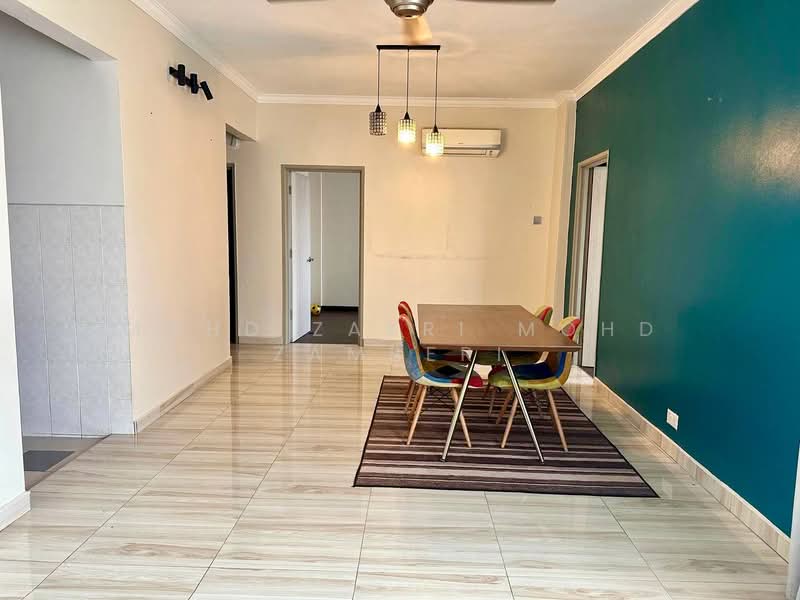 Kondominium untuk Disewa di Elaeis 2 - Mohd Zakri Mohd Zamberi - Dining Room - PropertyGuru.com.my