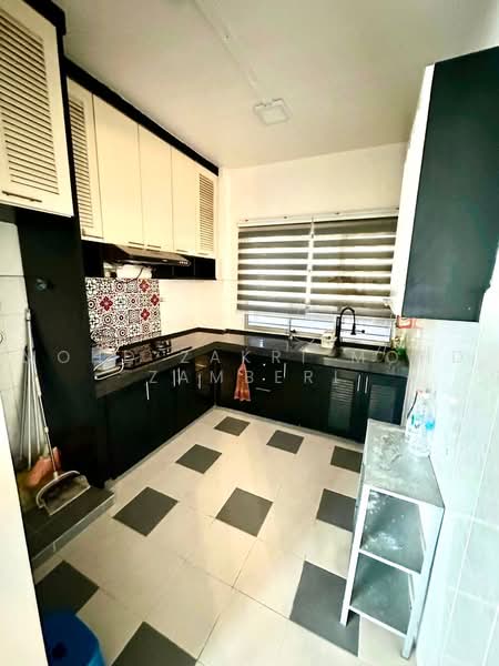 Kondominium untuk Disewa di Elaeis 2 - Mohd Zakri Mohd Zamberi - Kitchen - PropertyGuru.com.my