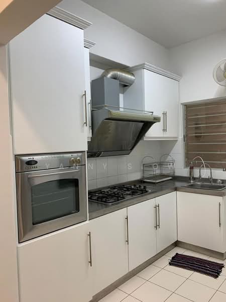 Condominium for Sale at Seri Maya Condominium - Yanny Siow - Kitchen - PropertyGuru.com.my