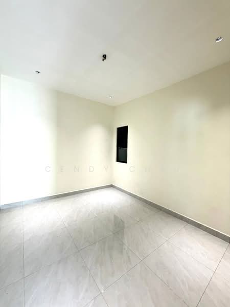 Rumah Berkembar untuk Dijual di Taman Megah Ria (Masai) - Cendy Chau - PropertyGuru.com.my
