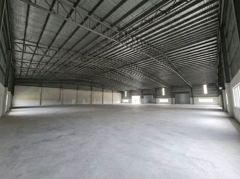 Kilang Terpisah untuk Disewa di Dengkil (Selangor) - Peter Tan - Interior - PropertyGuru.com.my