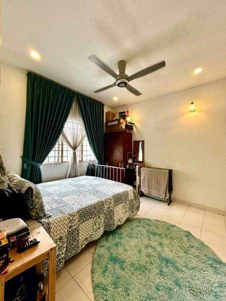 Apartment for Sale at D' Cahaya Apartment - Kai kwang Wan - Bedroom - PropertyGuru.com.my