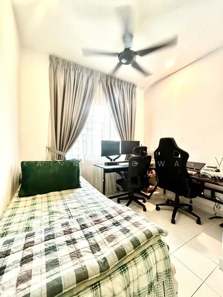 Apartment for Sale at D' Cahaya Apartment - Kai kwang Wan - Bedroom - PropertyGuru.com.my