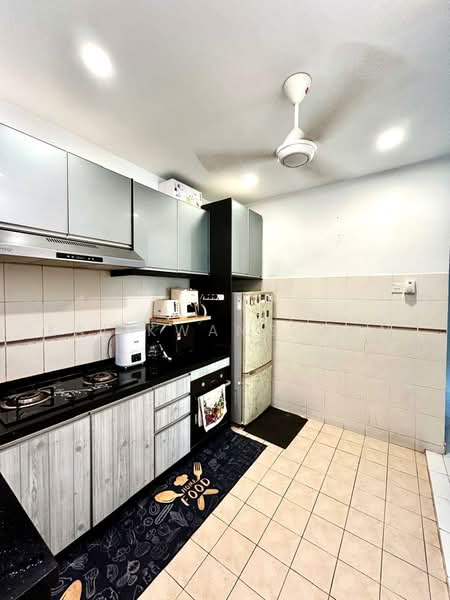 Apartment for Sale at D' Cahaya Apartment - Kai kwang Wan - Kitchen - PropertyGuru.com.my