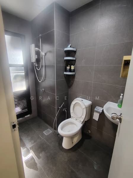 Servis Apartment untuk Disewa di Majestic Maxim - GRACE SUM - Bathroom - PropertyGuru.com.my