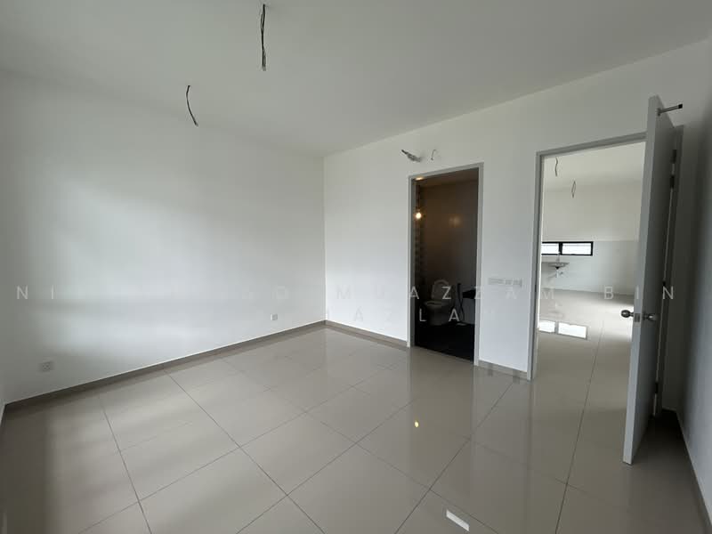 1-storey Terraced House for Sale in Shah Alam (Selangor) - Nik Ahmad Muazzam Bin Nik Mazlan - Interior - PropertyGuru.com.my