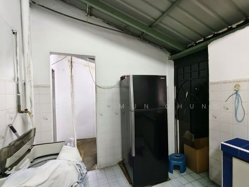 1-storey Terraced House for Sale in Bandar Kinrara Seksyen 1 (Bandar Kinrara) - Eric Lau Mun Chung - Interior - PropertyGuru.com.my