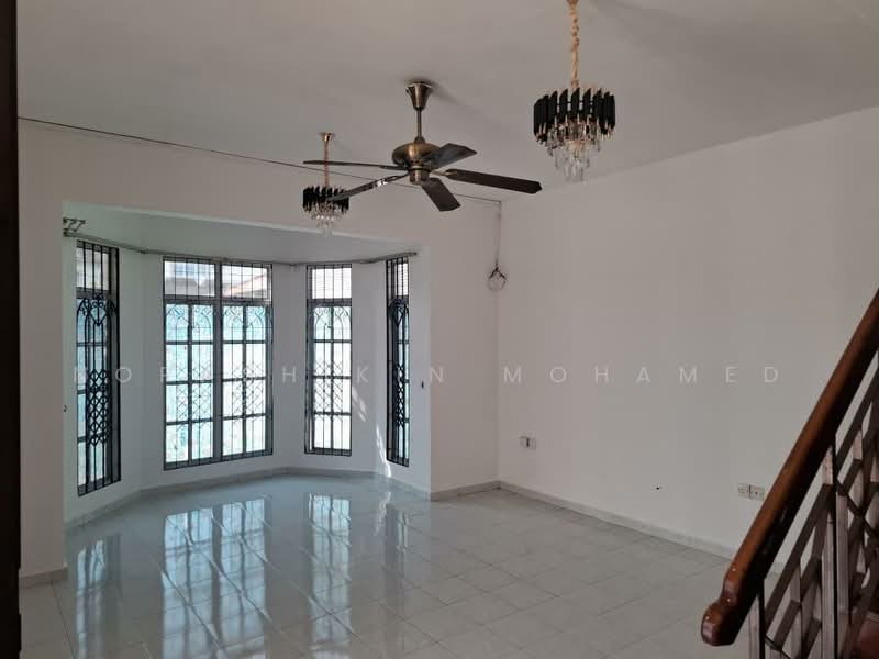 Semi-Detached House for Rent in Ayer Keroh (Melaka) - Norashikin Mohamed - Living Room - PropertyGuru.com.my