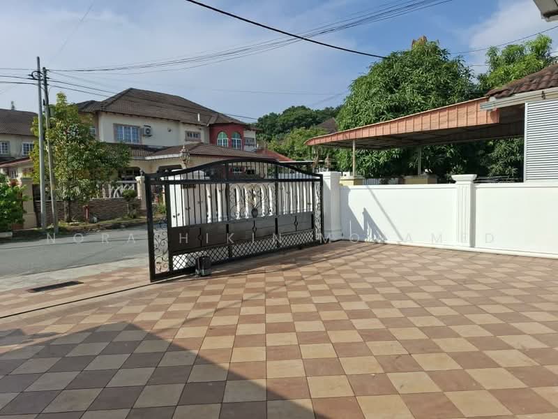 Semi-Detached House for Rent in Ayer Keroh (Melaka) - Norashikin Mohamed - Exterior - PropertyGuru.com.my