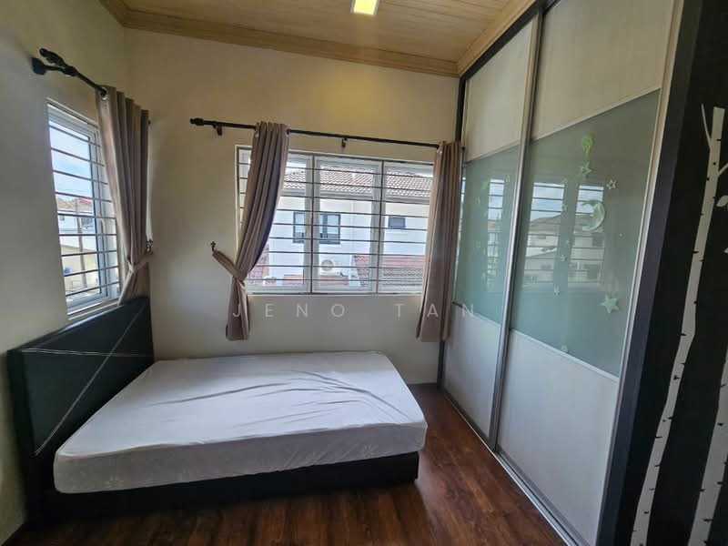 Semi-Detached House for Rent in Kuching (Sarawak) - Jeno Tan - Bedroom - PropertyGuru.com.my