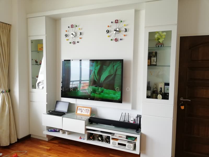 Kondominium untuk Dijual di Coastal Tower - Irene Goh - Living Room - PropertyGuru.com.my