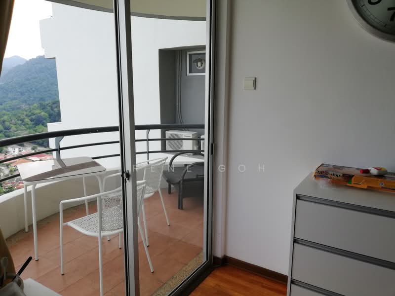 Kondominium untuk Dijual di Coastal Tower - Irene Goh - Balcony - PropertyGuru.com.my