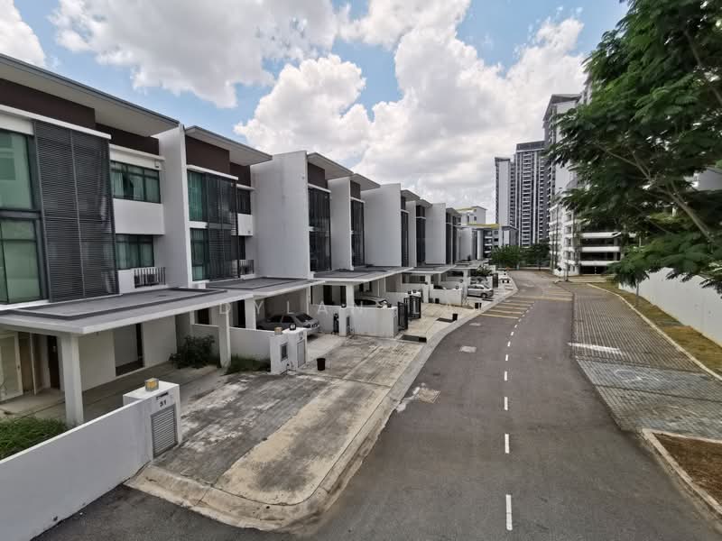 Rumah Teres 3-Tingkat untuk Dijual di Cyber 9 (Cyberjaya) - Dylan Lai - Exterior - PropertyGuru.com.my