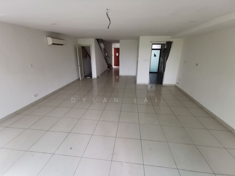 Rumah Teres 3-Tingkat untuk Dijual di Cyber 9 (Cyberjaya) - Dylan Lai - Living Room - PropertyGuru.com.my