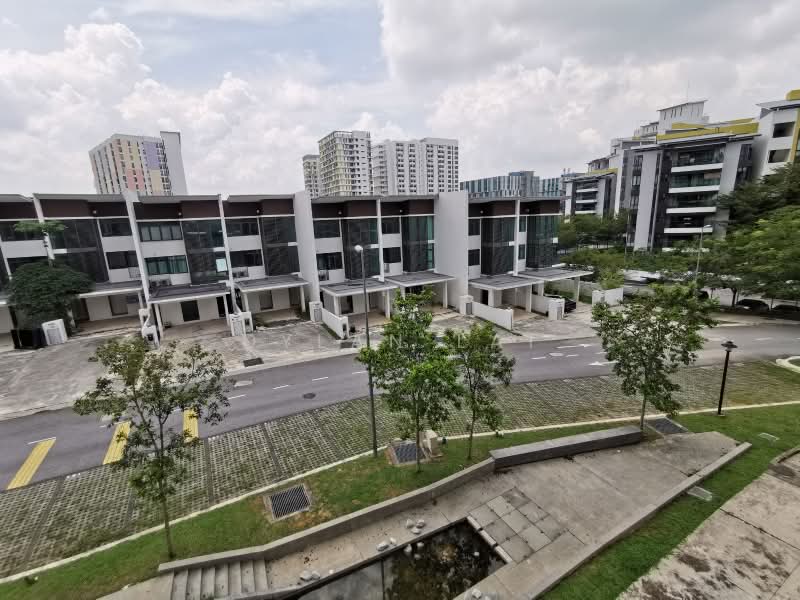 Rumah Teres 3-Tingkat untuk Dijual di Cyber 9 (Cyberjaya) - Dylan Lai - Exterior - PropertyGuru.com.my