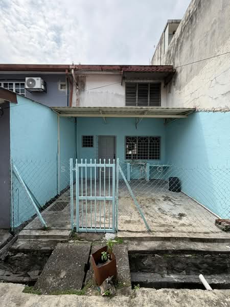 Rumah Teres 2-Tingkat untuk Dijual di Puchong (Selangor) - SK Ching - Exterior - PropertyGuru.com.my
