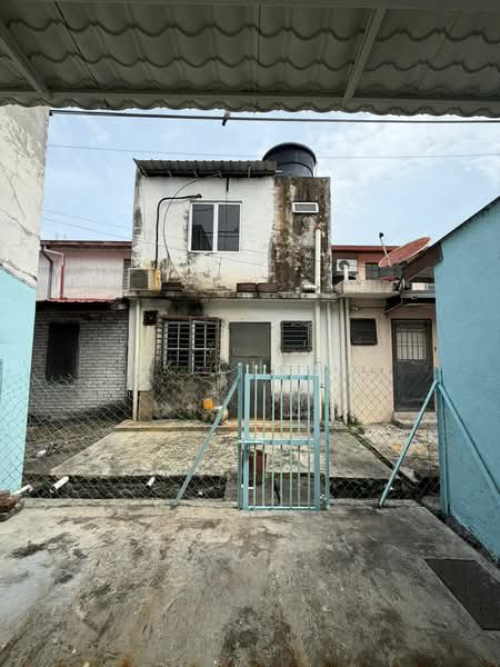 Rumah Teres 2-Tingkat untuk Dijual di Puchong (Selangor) - SK Ching - Exterior - PropertyGuru.com.my