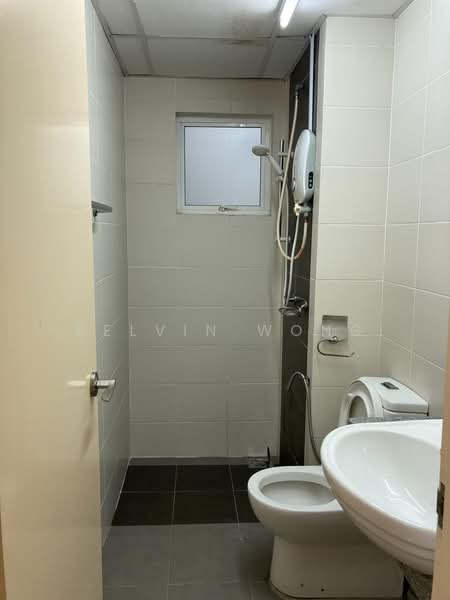 Servis Apartment untuk Disewa di Metropolitan Square - Kelvin Wong - Bathroom - PropertyGuru.com.my