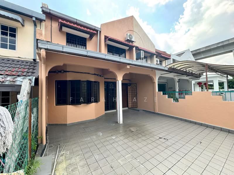 Terraced House for Sale in Usj 2 (Subang Jaya) - Farah Aze - Exterior - PropertyGuru.com.my