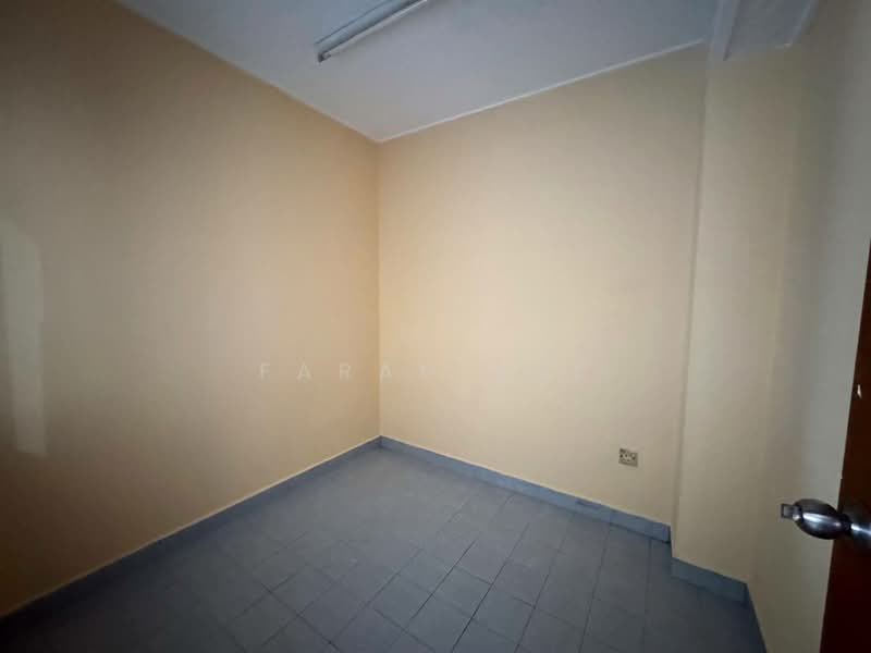 Terraced House for Sale in Usj 2 (Subang Jaya) - Farah Aze - Interior - PropertyGuru.com.my