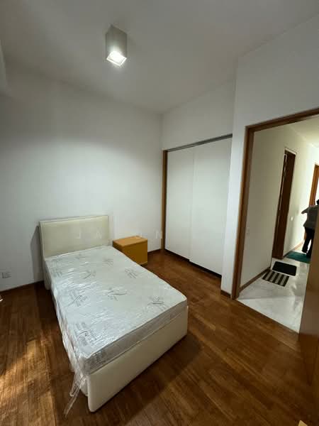 Servis Apartment untuk Disewa di Twins @ Damansara Heights - Jason Lim - Bedroom - PropertyGuru.com.my