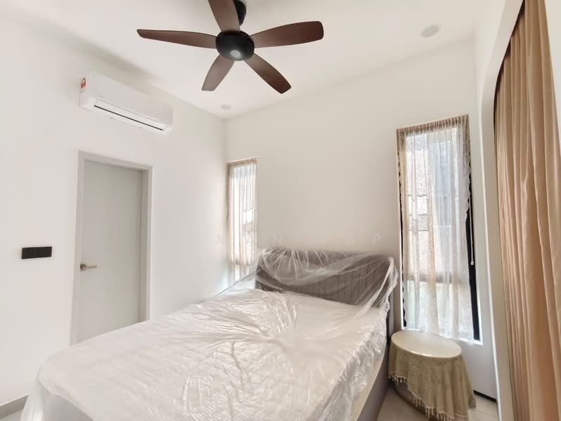 Semi-Detached House for Sale in Kota Emerald (Rawang) - Roman Yap - Bedroom - PropertyGuru.com.my