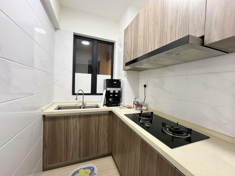Service Residence for Rent at Country Garden Central Park - Paggie Tee - Kitchen - PropertyGuru.com.my