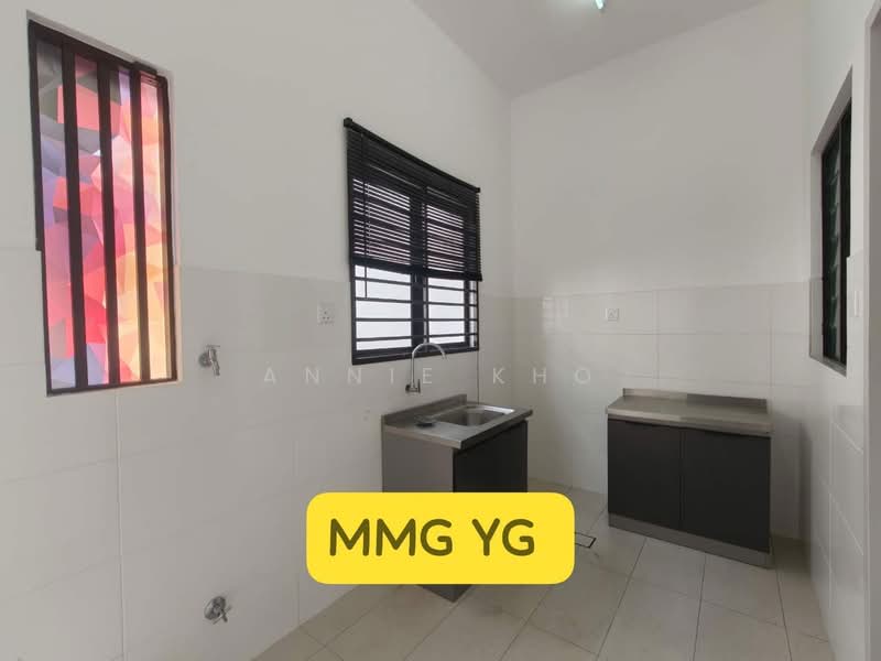 2-storey Terraced House for Rent in Setia Utama (Setia Alam) - Annie Kho - Kitchen - PropertyGuru.com.my