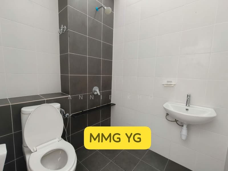 2-storey Terraced House for Rent in Setia Utama (Setia Alam) - Annie Kho - Bathroom - PropertyGuru.com.my