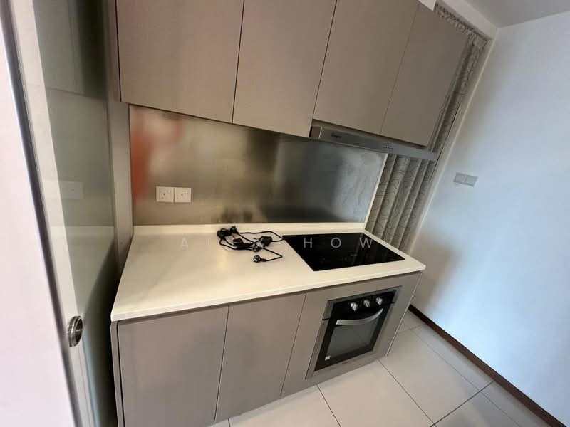 Service Residence for Rent at Crescent Bay Suites (Teluk Bayu) - Alex How - Kitchen - PropertyGuru.com.my