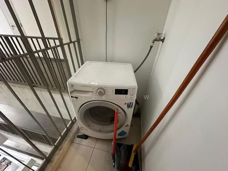 Service Residence for Rent at Crescent Bay Suites (Teluk Bayu) - Alex How - PropertyGuru.com.my