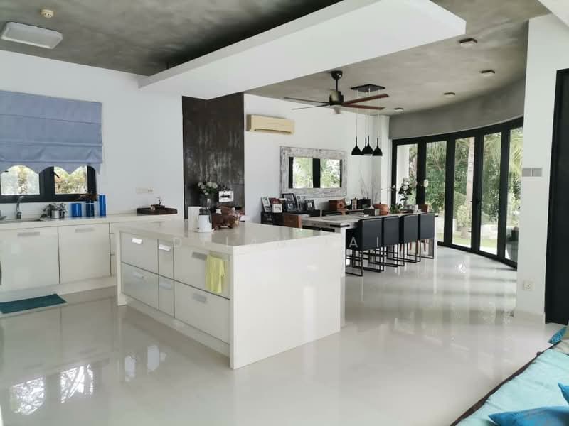 Bungalow House for Sale in Perdana Lakeview East (Cyberjaya) - Dylan Lai - PropertyGuru.com.my